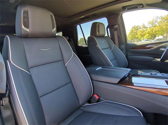 new 2024 Cadillac Escalade car, priced at $102,265