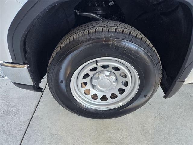 new 2026 GMC Sierra 1500 car, priced at $33,390