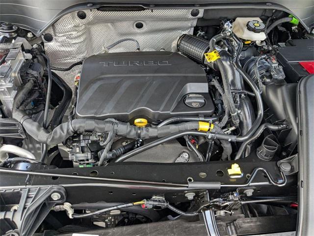 new 2025 Buick Envista car, priced at $26,305