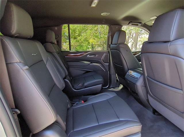 new 2024 Cadillac Escalade ESV car, priced at $87,515