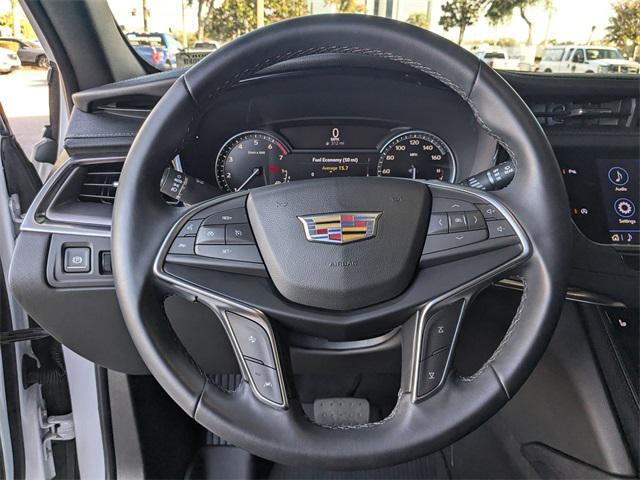 used 2024 Cadillac XT5 car, priced at $39,981