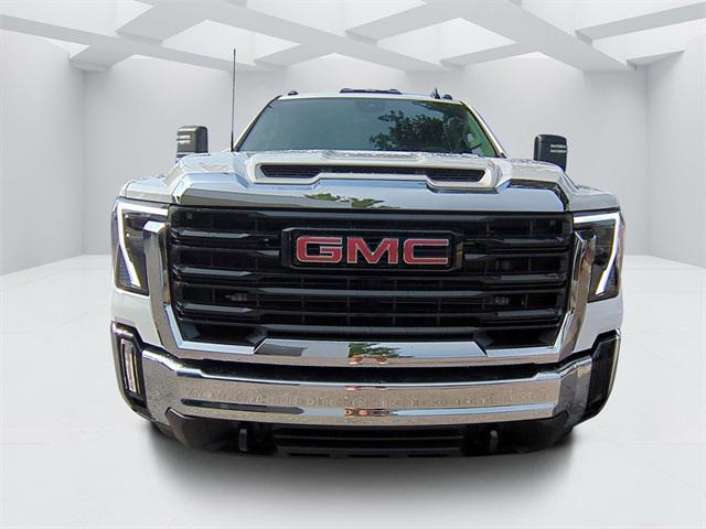 new 2024 GMC Sierra 2500 car, priced at $69,510