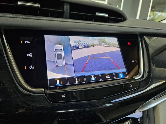used 2025 Cadillac XT6 car, priced at $53,122