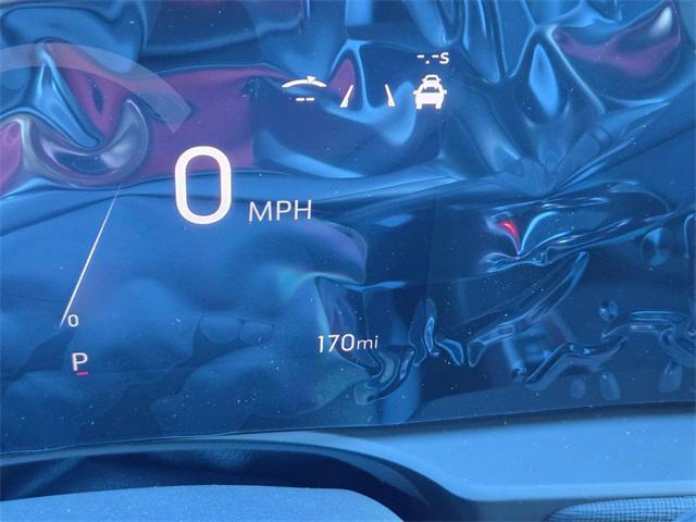 new 2025 Buick Envista car, priced at $22,933