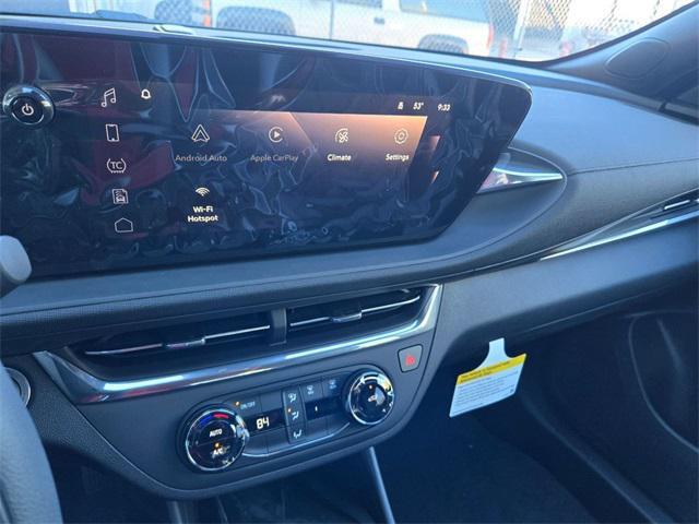 new 2025 Buick Envista car, priced at $22,933