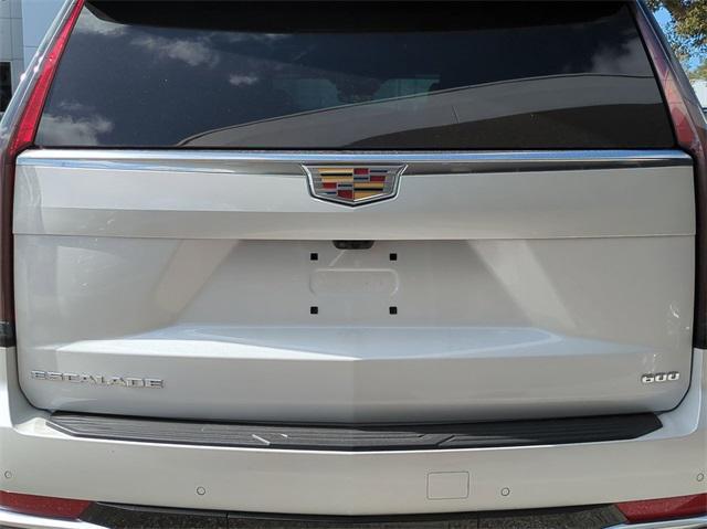 new 2024 Cadillac Escalade ESV car, priced at $102,565