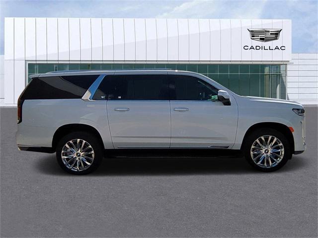 new 2024 Cadillac Escalade ESV car, priced at $102,565