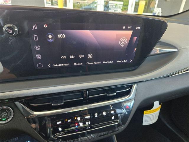 new 2025 Buick Envista car, priced at $28,653
