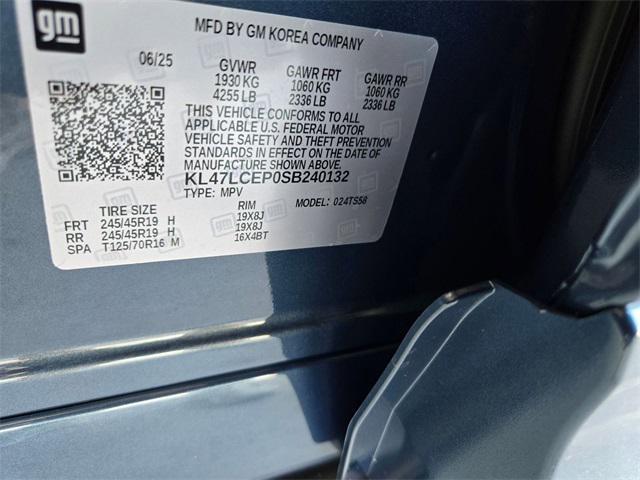 new 2025 Buick Envista car, priced at $28,653