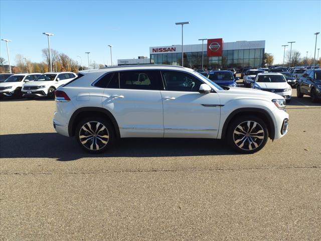 used 2021 Volkswagen Atlas Cross Sport car, priced at $31,989