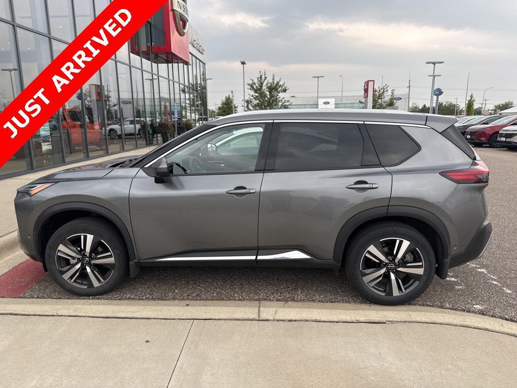 used 2022 Nissan Rogue car, priced at $27,967