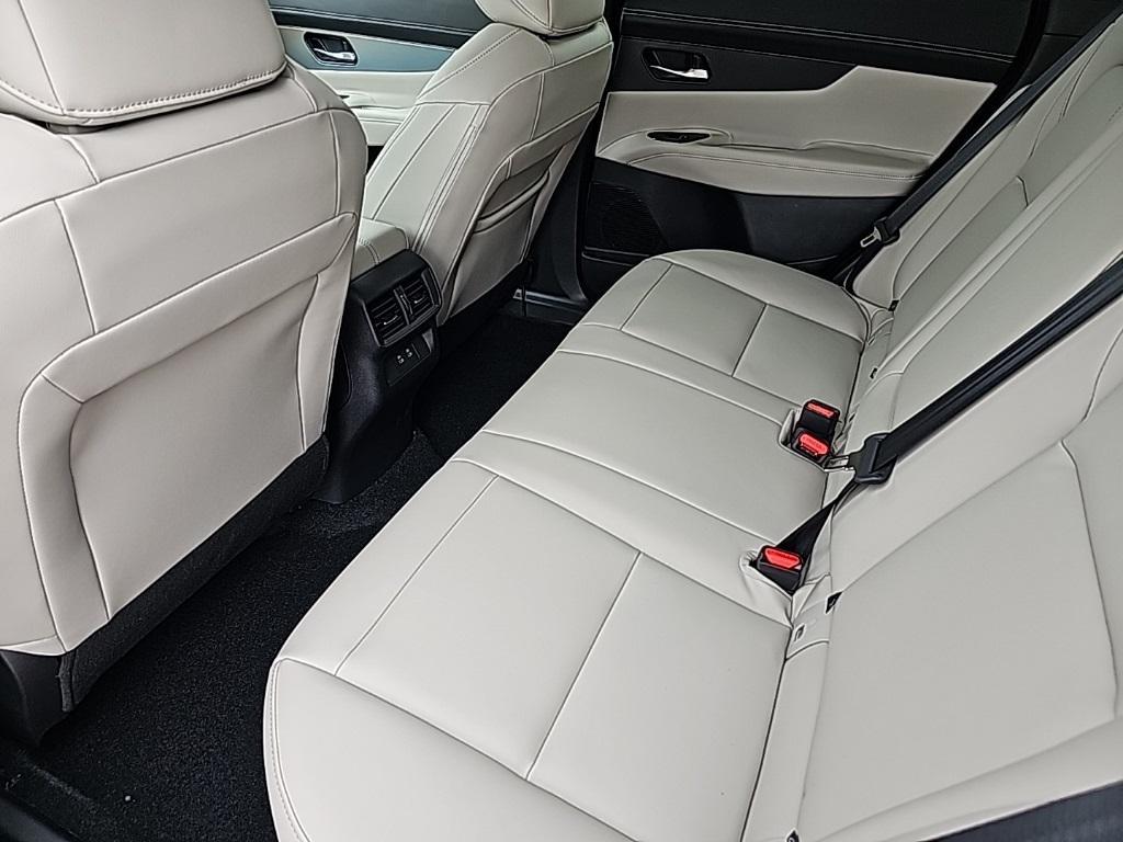 new 2025 Nissan Murano car, priced at $41,320