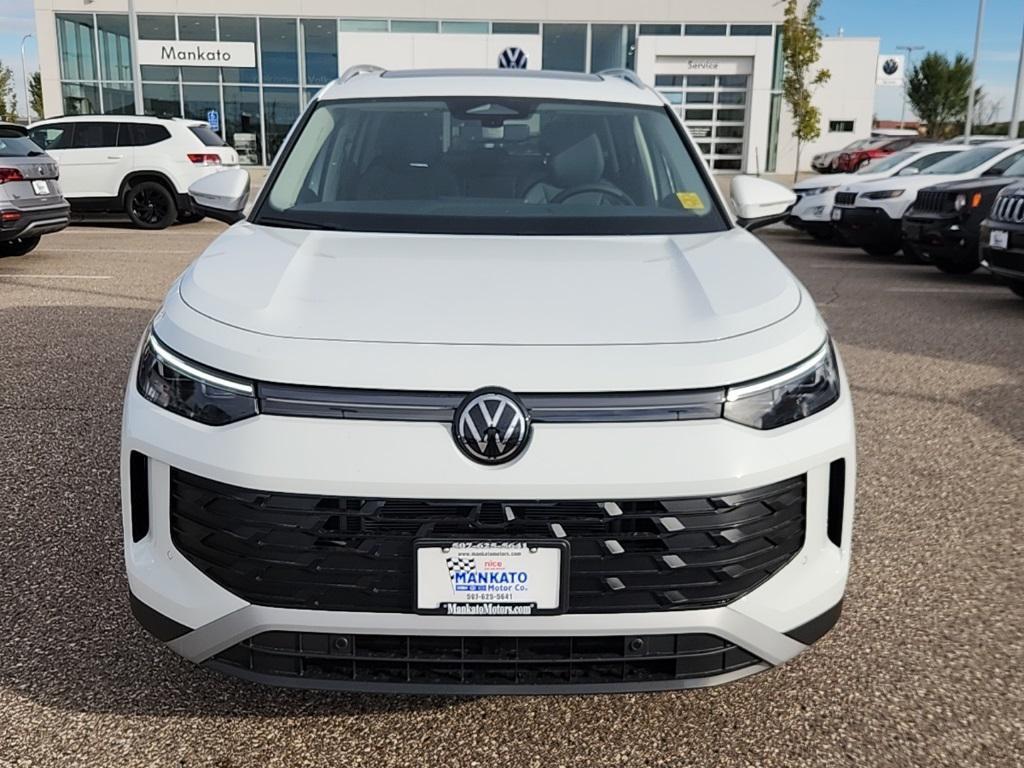new 2025 Volkswagen Tiguan car, priced at $34,541