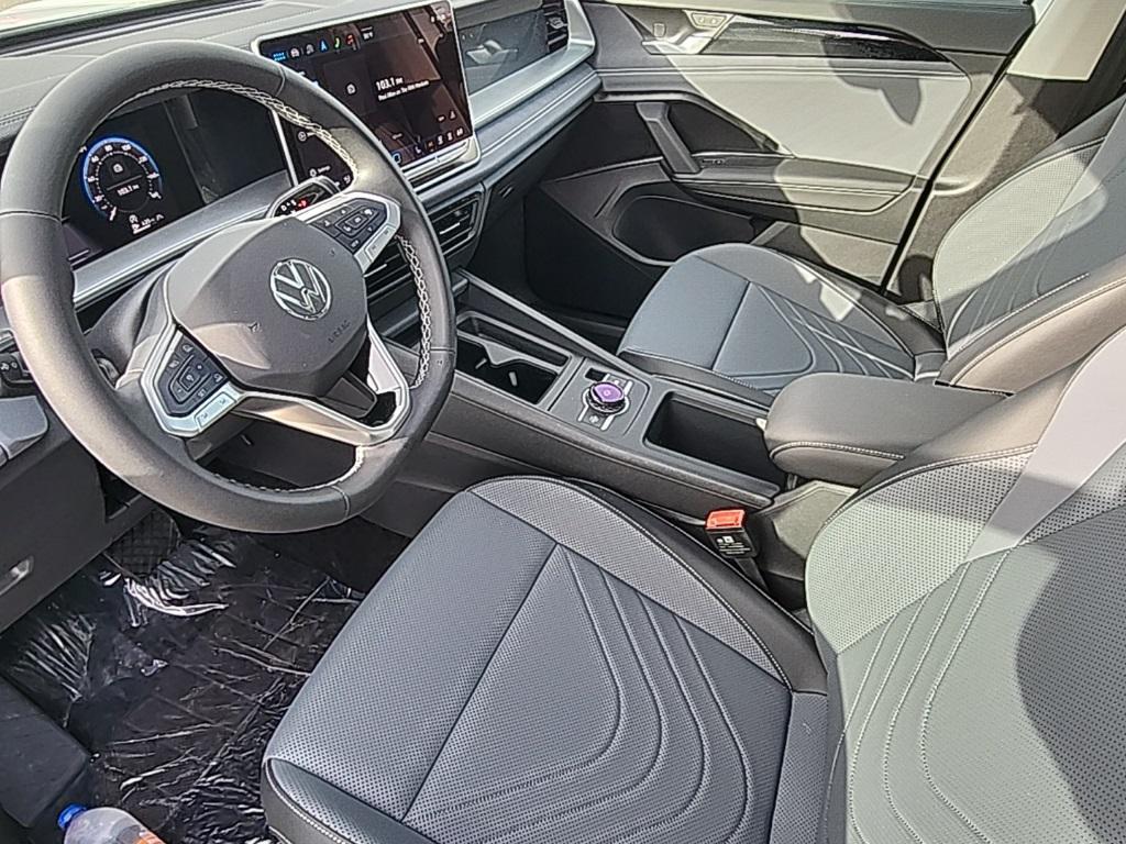 new 2025 Volkswagen Tiguan car, priced at $34,541