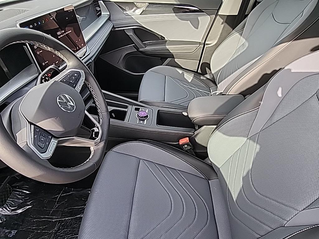 new 2025 Volkswagen Tiguan car, priced at $34,541