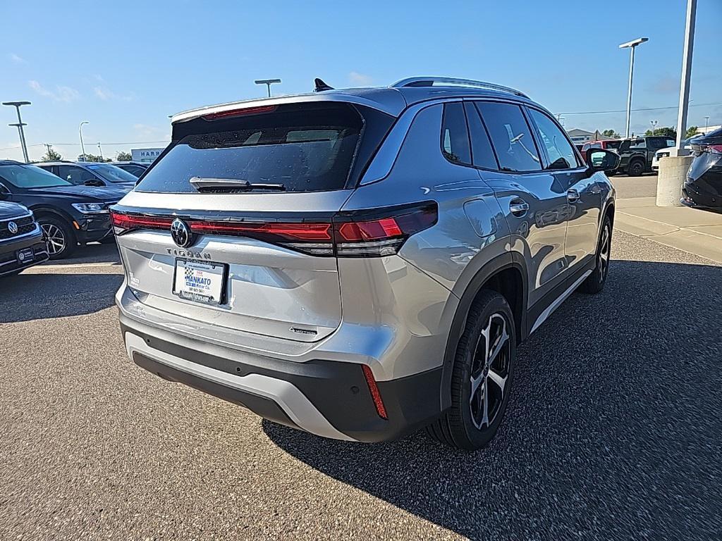 new 2025 Volkswagen Tiguan car, priced at $34,123