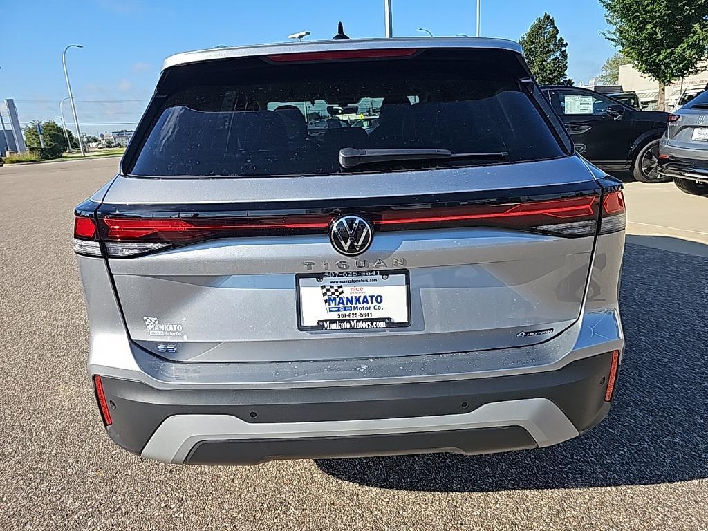 new 2025 Volkswagen Tiguan car, priced at $34,123