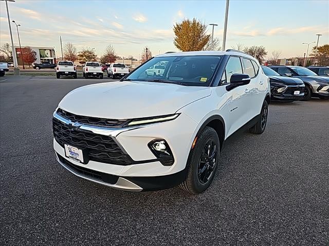 new 2025 Chevrolet Blazer car, priced at $43,040