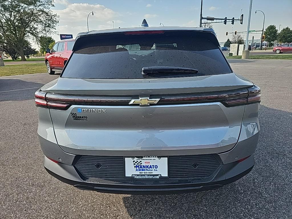 new 2026 Chevrolet Equinox EV car, priced at $33,495
