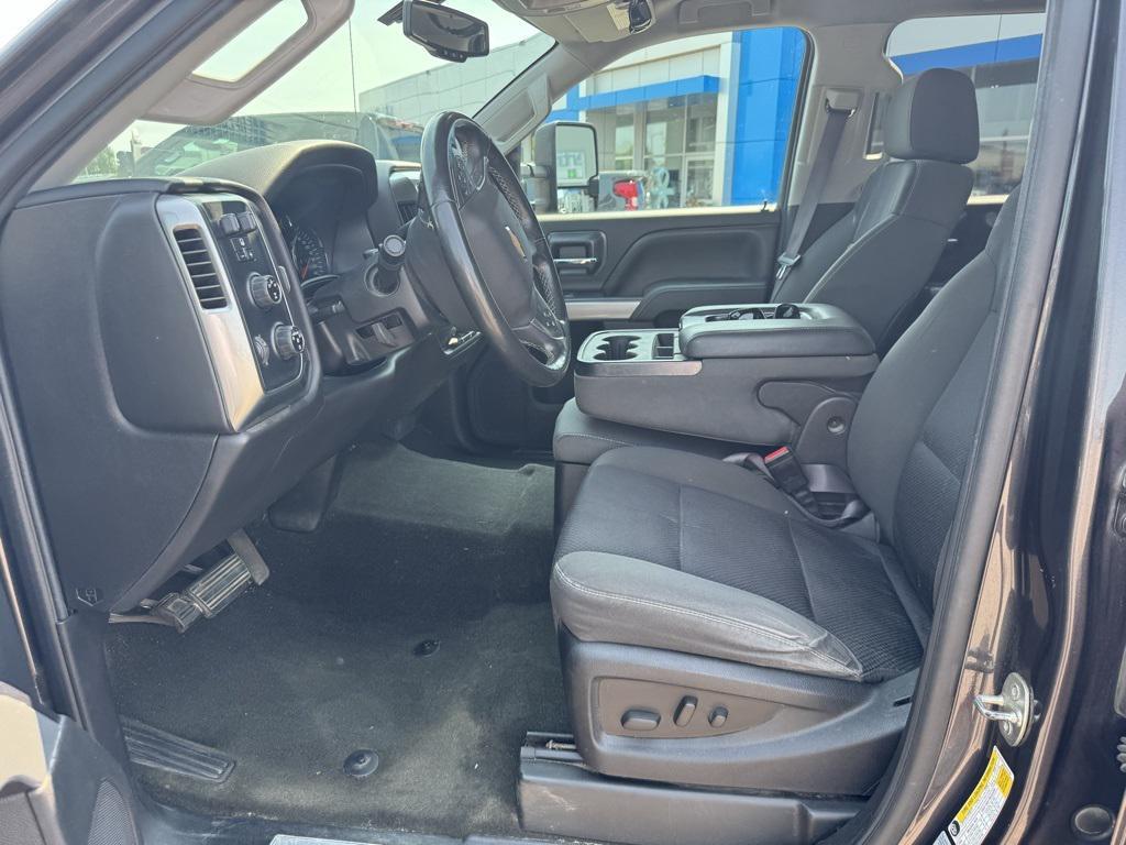 used 2015 Chevrolet Silverado 2500 car, priced at $29,289