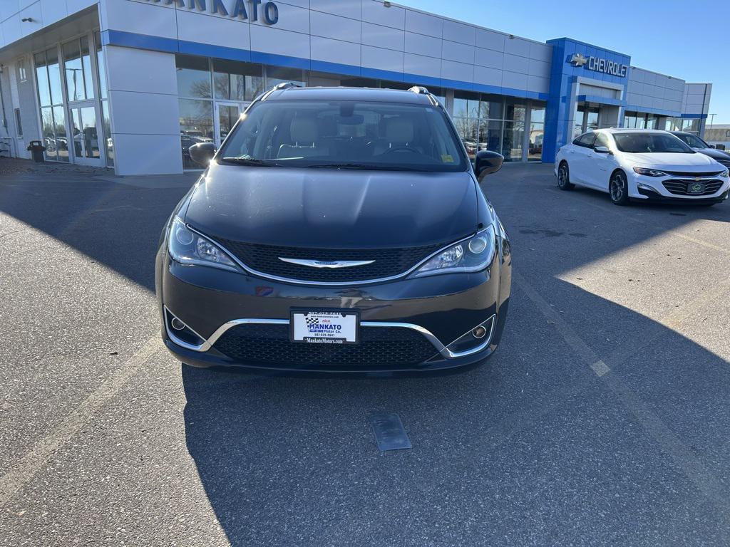 used 2018 Chrysler Pacifica car, priced at $16,967