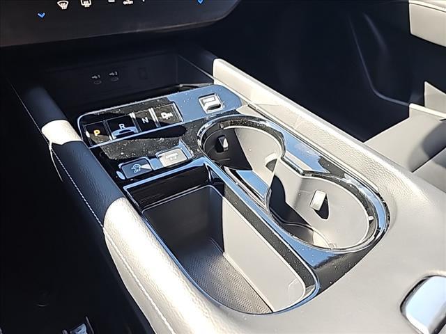 new 2025 Nissan Murano car, priced at $43,805