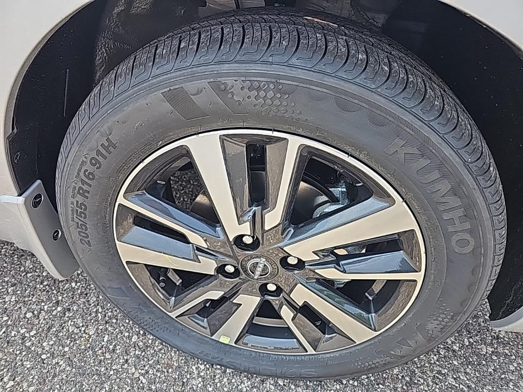 new 2025 Nissan Versa car, priced at $20,885