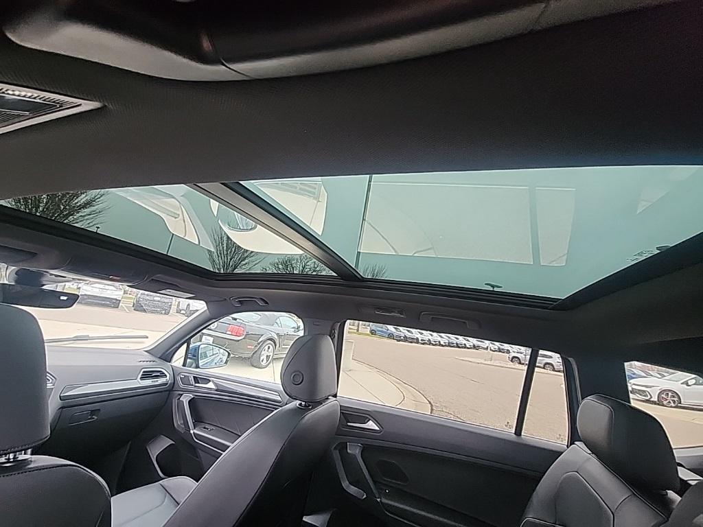 used 2020 Volkswagen Tiguan car, priced at $24,989