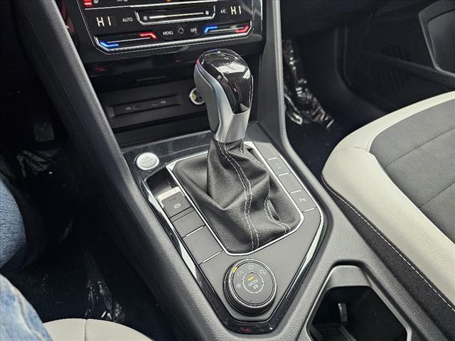 new 2025 Volkswagen Taos car, priced at $33,671