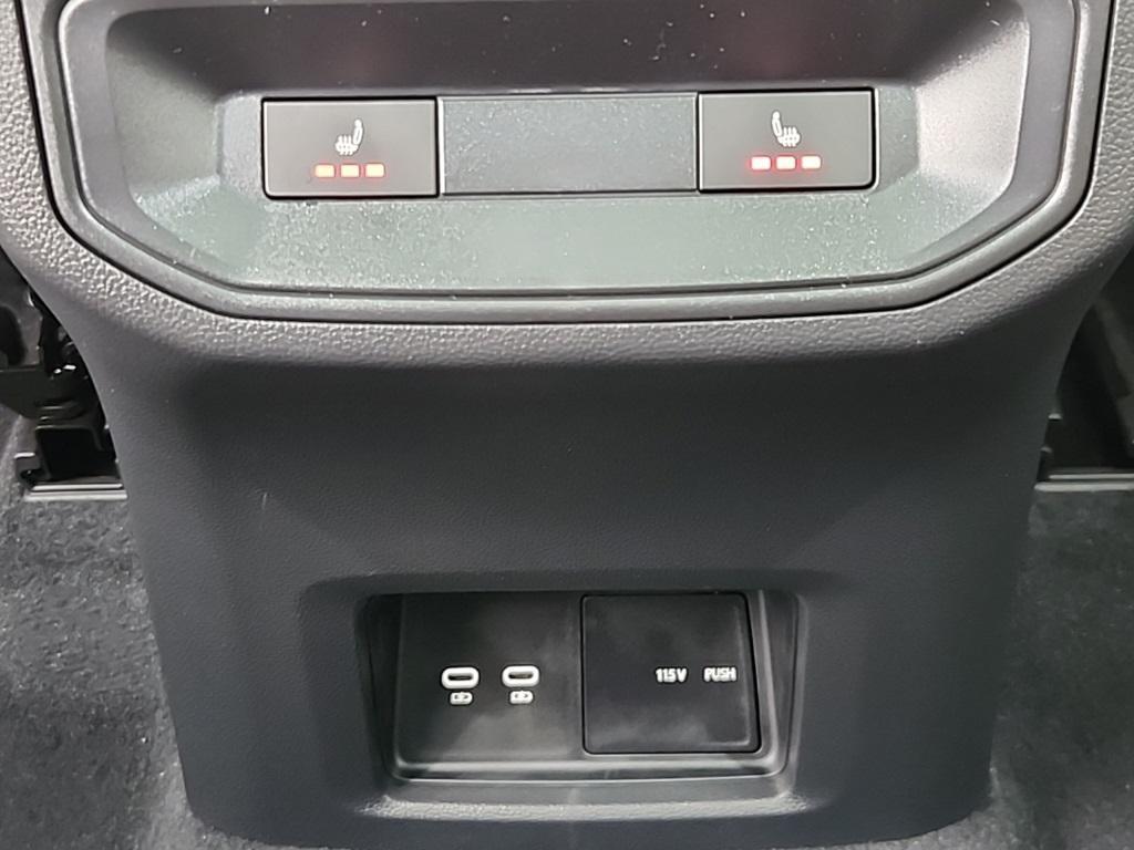 new 2026 Volkswagen Atlas Cross Sport car, priced at $49,876