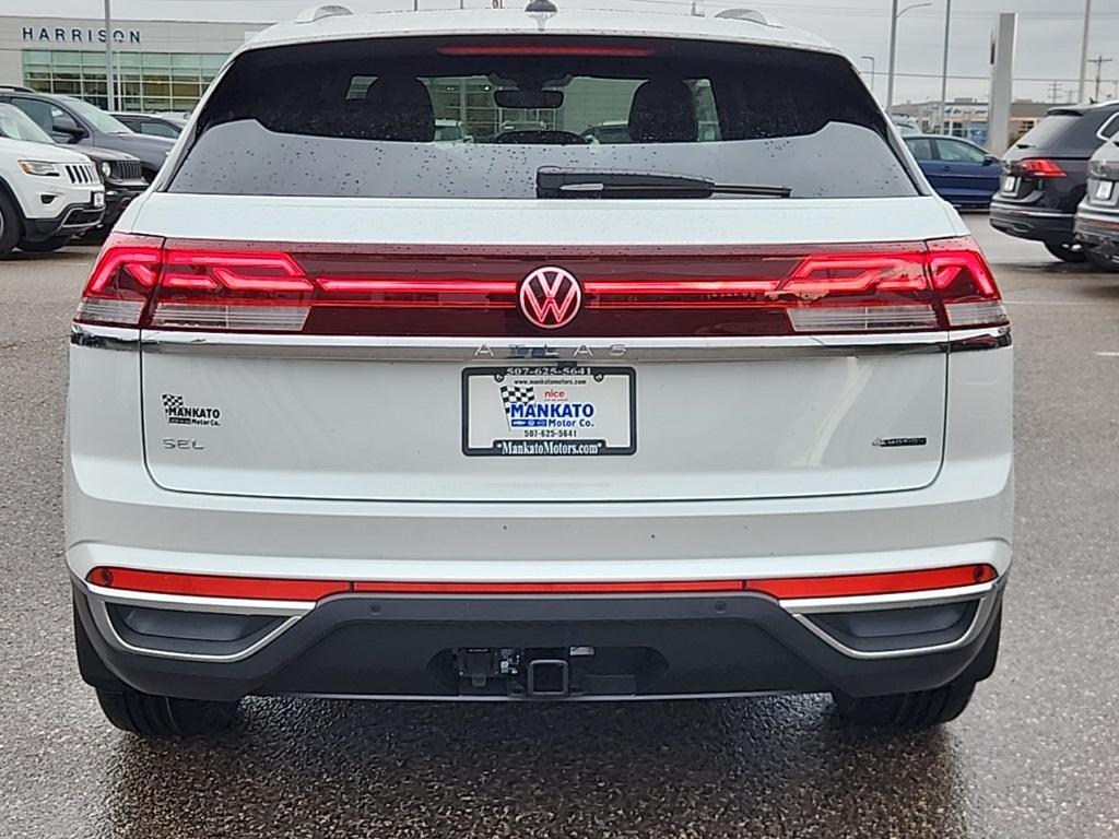new 2026 Volkswagen Atlas Cross Sport car, priced at $49,876