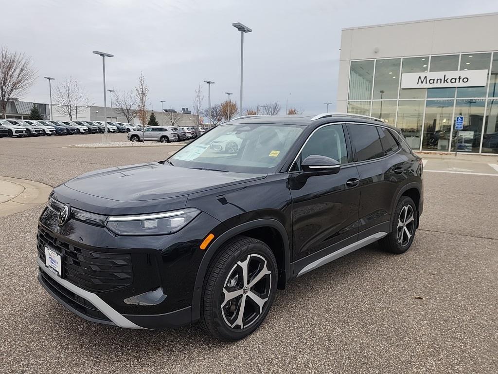 new 2025 Volkswagen Tiguan car, priced at $36,529