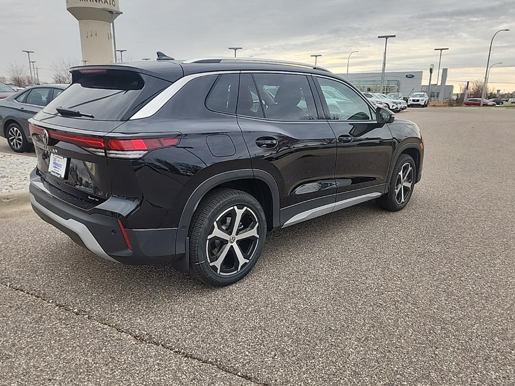 new 2025 Volkswagen Tiguan car, priced at $36,529