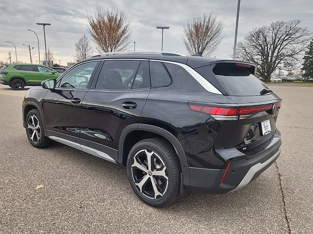 new 2025 Volkswagen Tiguan car, priced at $36,529