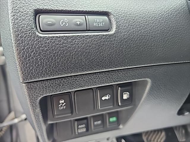 used 2018 Nissan Rogue car, priced at $18,349