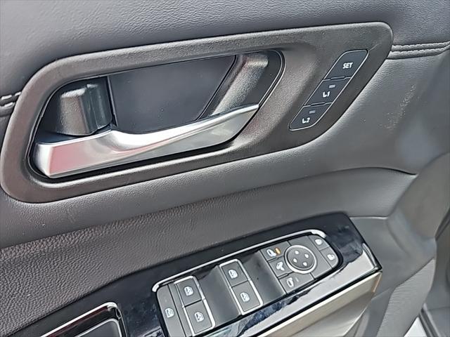 new 2025 Nissan Pathfinder car, priced at $50,985