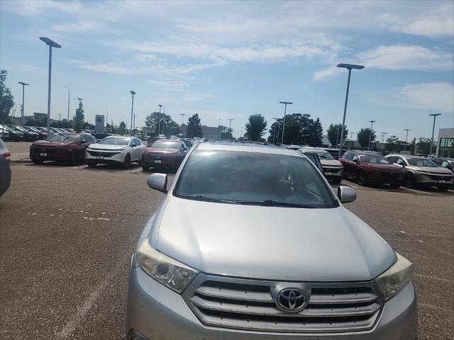 used 2012 Toyota Highlander car, priced at $14,799