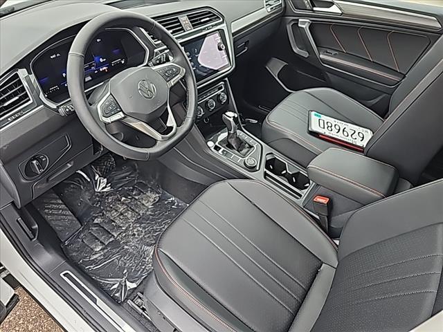 new 2024 Volkswagen Tiguan car, priced at $31,350