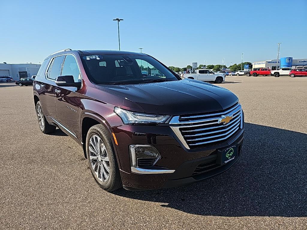 used 2023 Chevrolet Traverse car, priced at $38,989