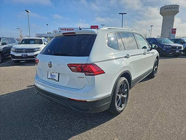 new 2024 Volkswagen Tiguan car, priced at $35,902