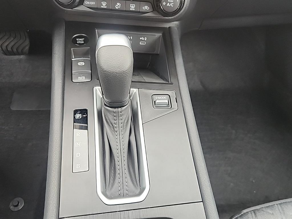 new 2026 Nissan Kicks car, priced at $26,825