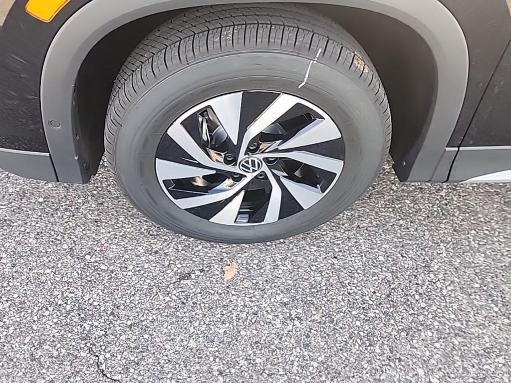 new 2026 Volkswagen Tiguan car, priced at $32,881