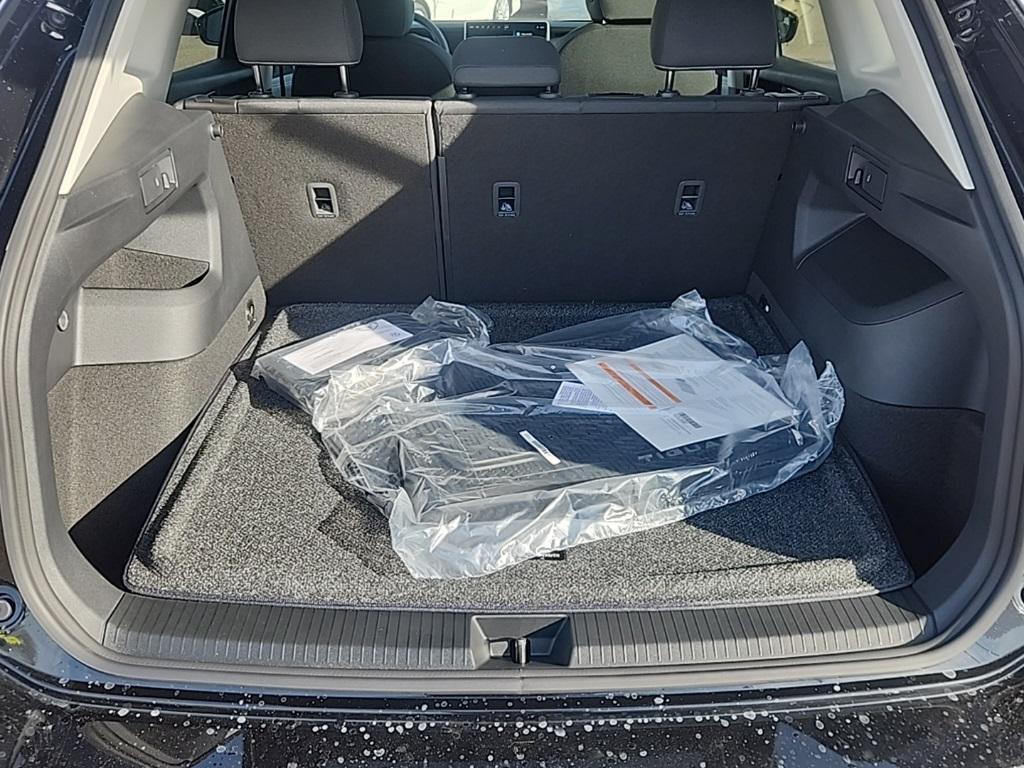 new 2026 Volkswagen Tiguan car, priced at $32,881