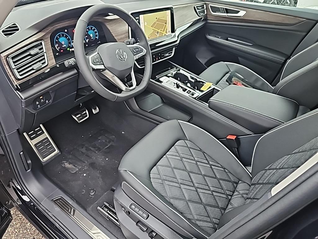 new 2025 Volkswagen Atlas car, priced at $50,411
