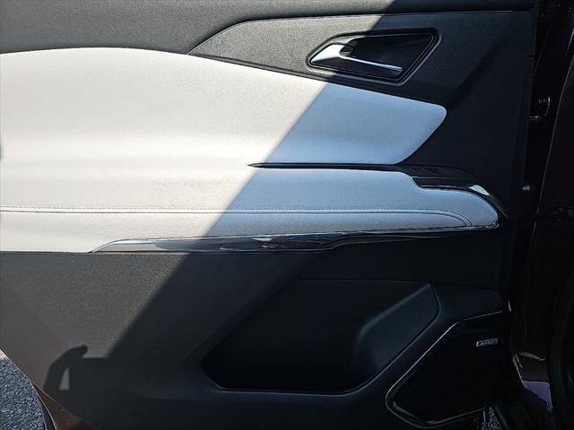 new 2025 Chevrolet Traverse car, priced at $57,295