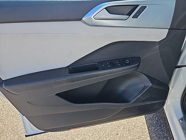 new 2025 Volkswagen Taos car, priced at $32,466