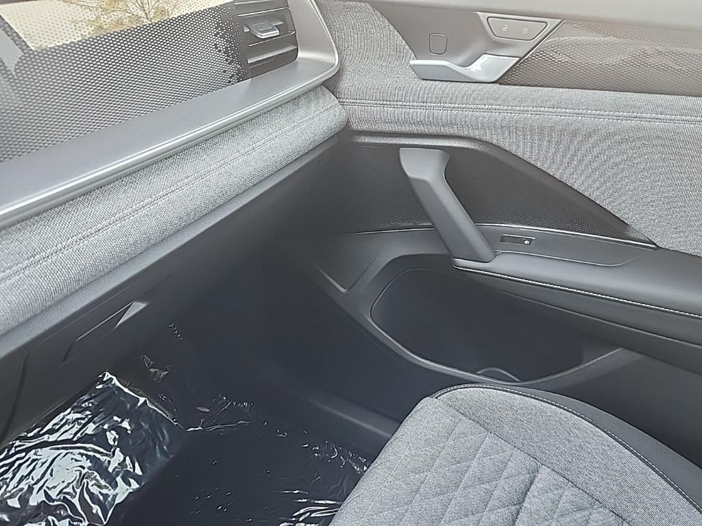 new 2025 Volkswagen Tiguan car, priced at $30,562