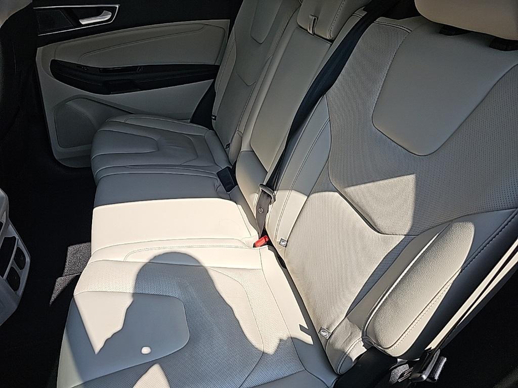 used 2019 Ford Edge car, priced at $18,406