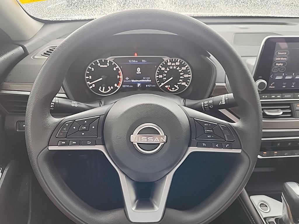 used 2023 Nissan Altima car, priced at $17,871
