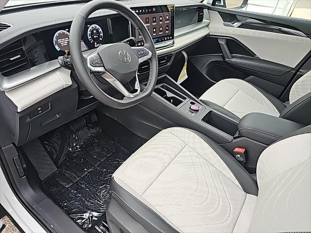 new 2025 Volkswagen Tiguan car, priced at $35,466